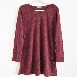 Maroon pullover